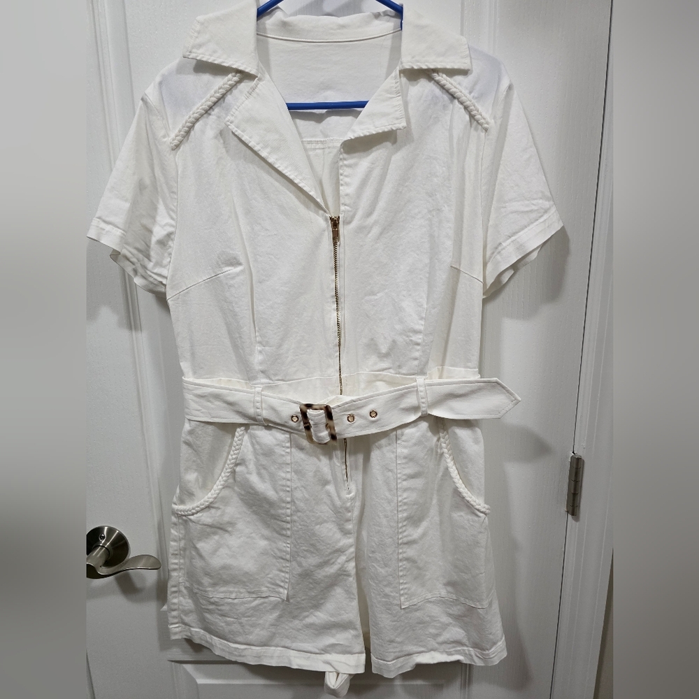 SHEIN White Short Sleeve Belted Romper Jumpsuit